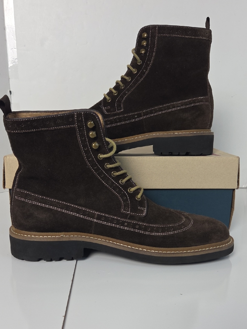 1901 Men's Suede Lace-Up Boot - Brown 10M
